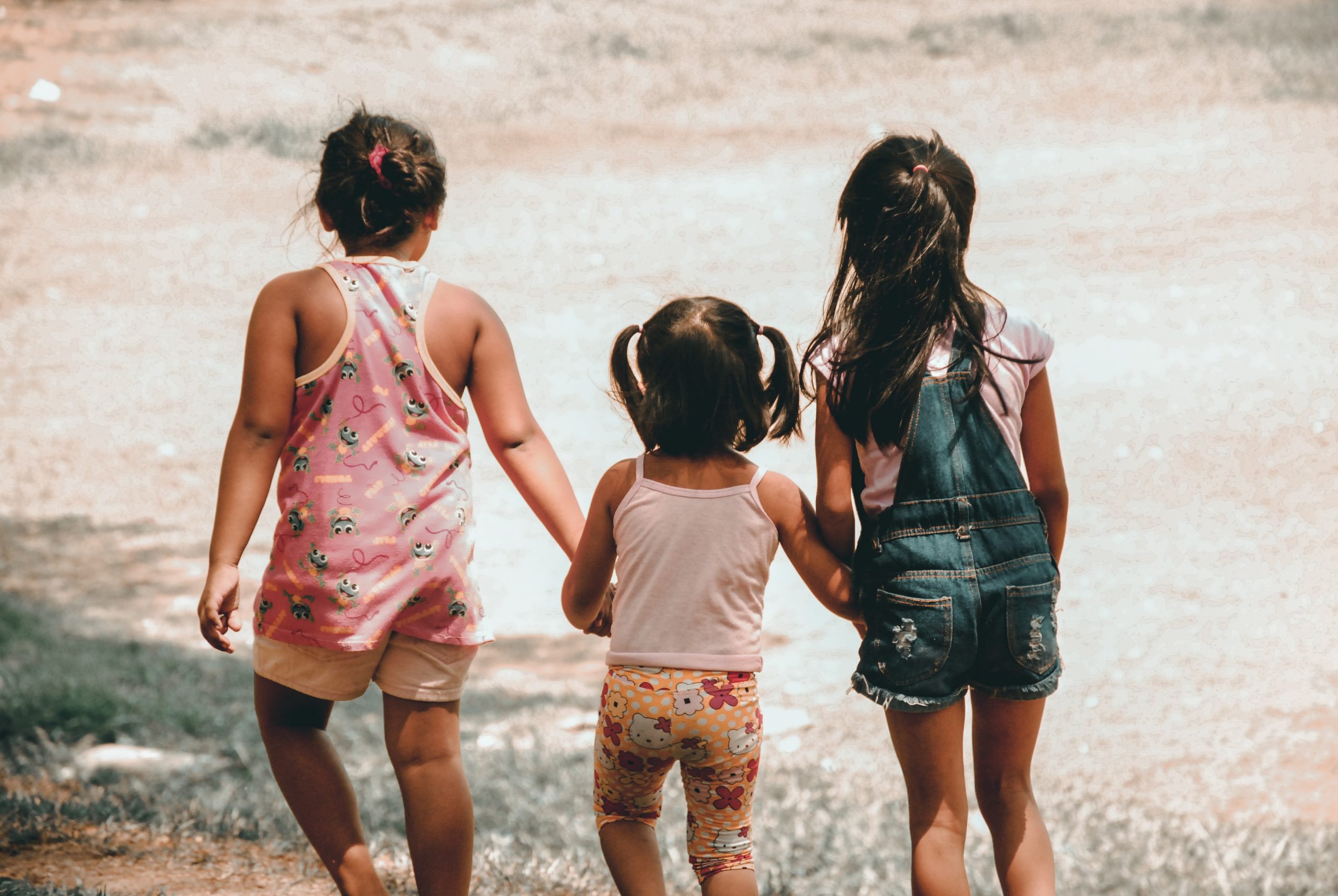Ways to Helps Your Child Navigate Friendships  